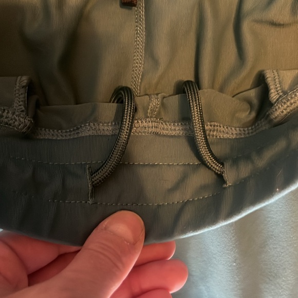 Alphalete Joggers - Picture 3 of 13